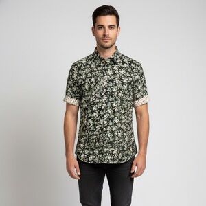 Sugar Green Black Cream & Tan Short Sleeve Floral Button Down Size Small Ptp 19